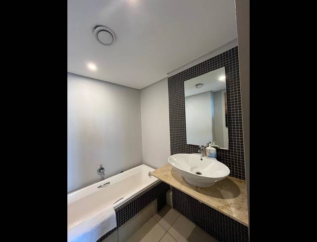 2 BEDROOM APARTMENT TO LET IN POINT WATERFRONT